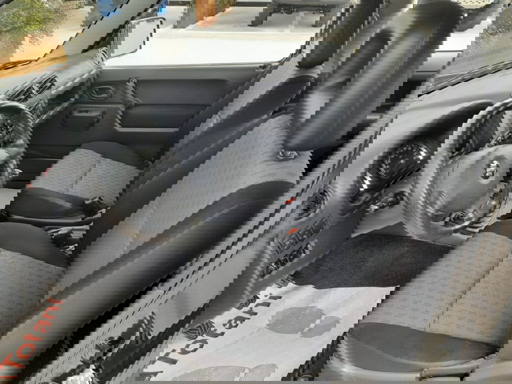 Suzuki Jimny usata a L'Aquila (12)