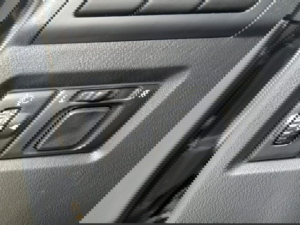 Suzuki Jimny usata a L'Aquila (16)