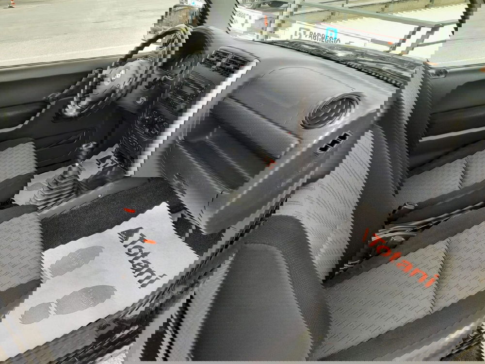 Suzuki Jimny usata a L'Aquila (6)