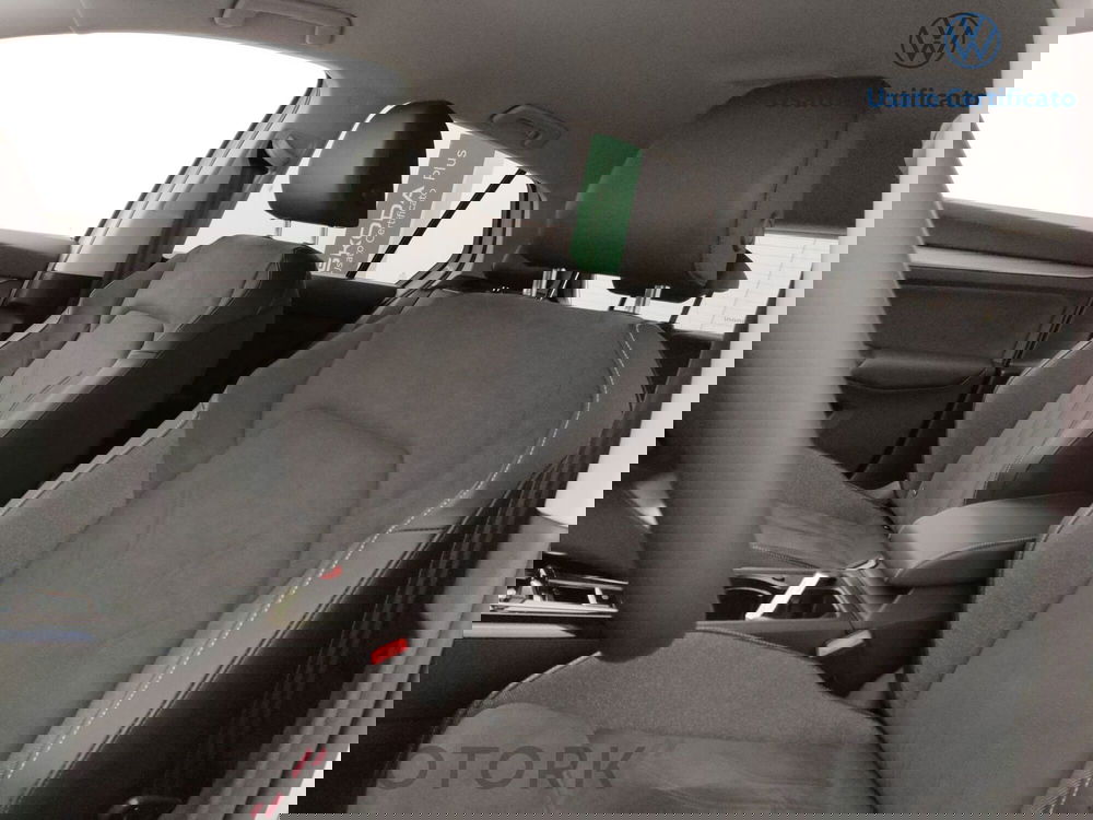 Volkswagen Golf nuova a Varese (11)