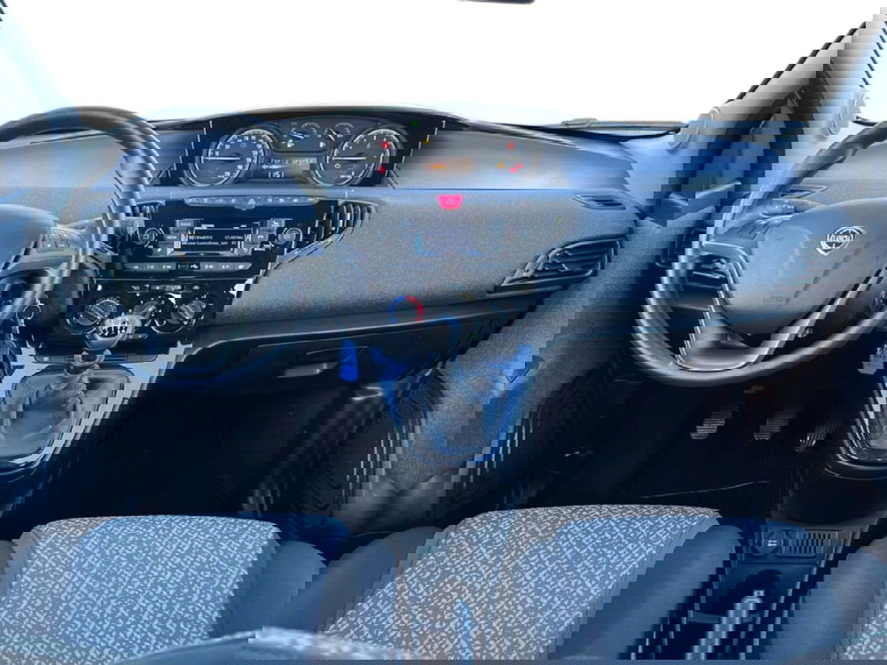 Lancia Ypsilon usata a Grosseto (13)