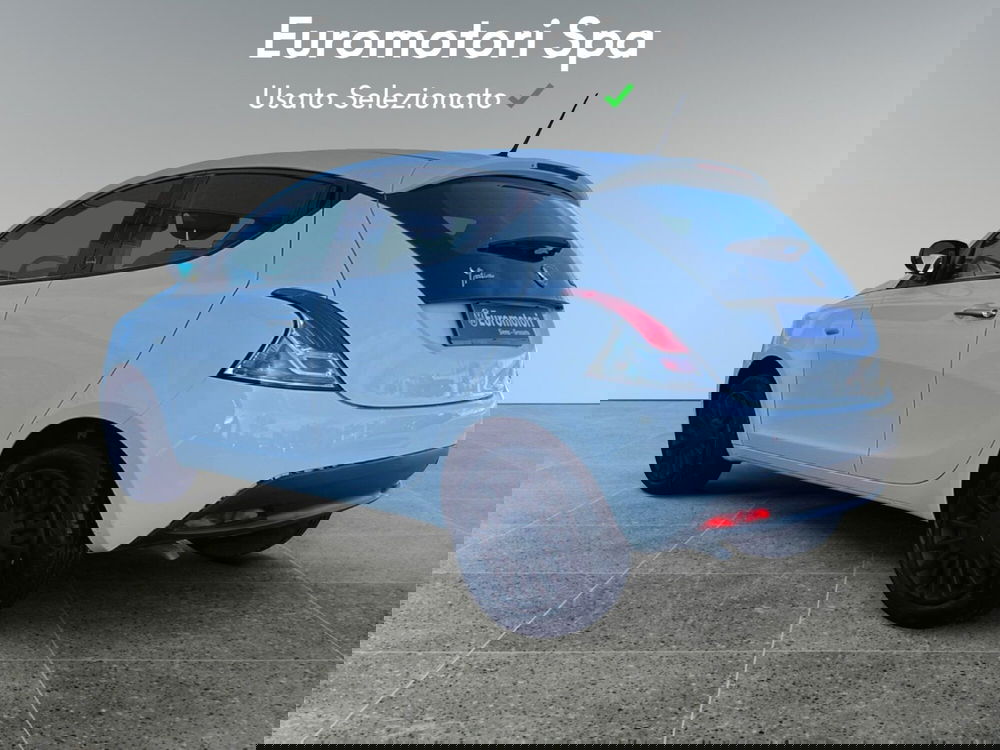 Lancia Ypsilon usata a Grosseto (3)