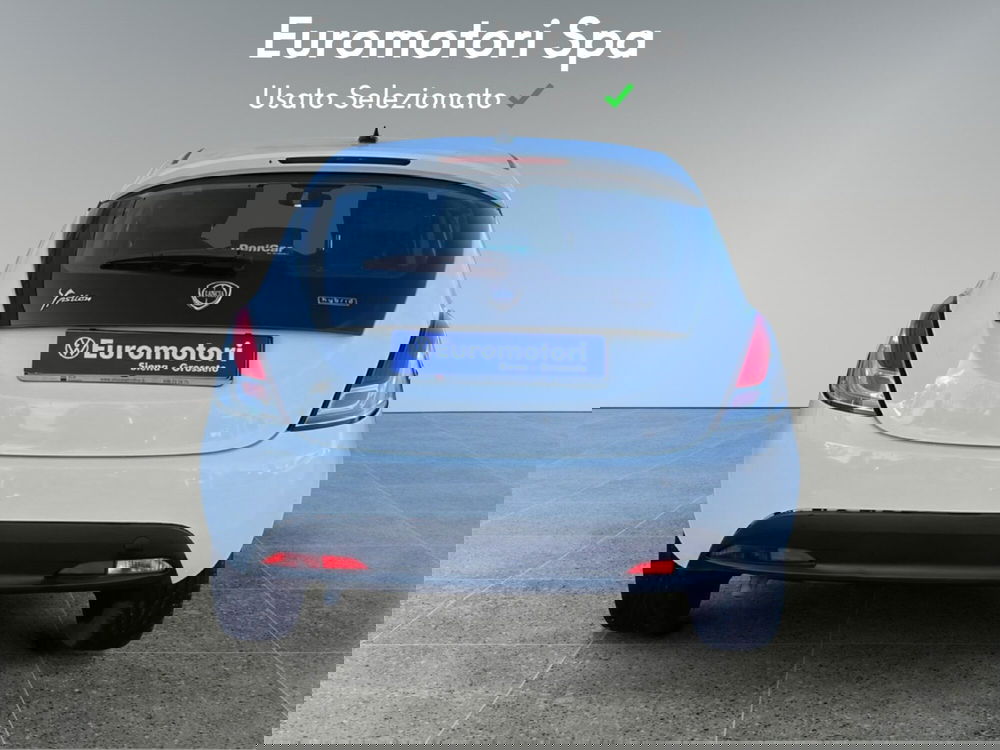 Lancia Ypsilon usata a Grosseto (4)