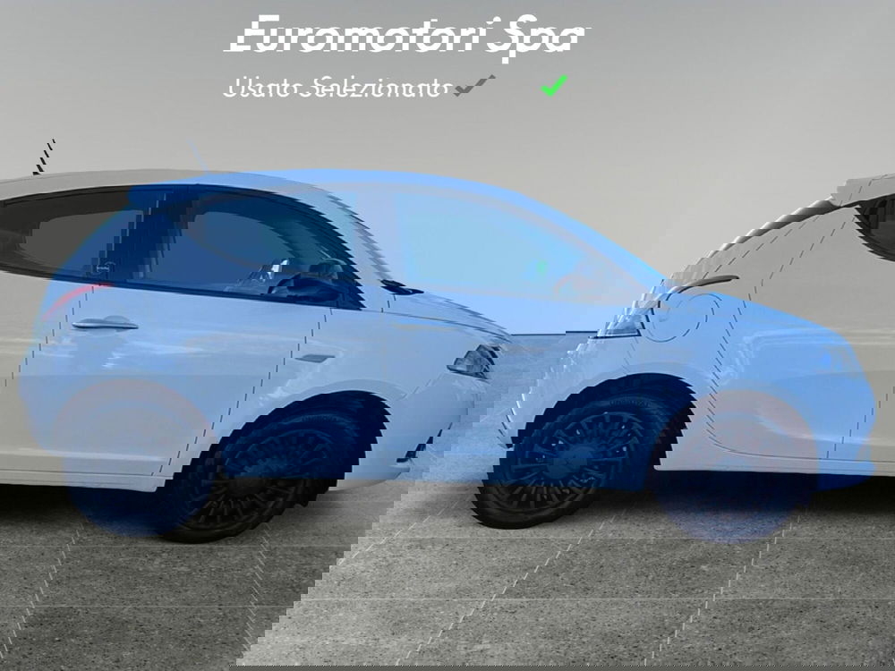 Lancia Ypsilon usata a Grosseto (6)