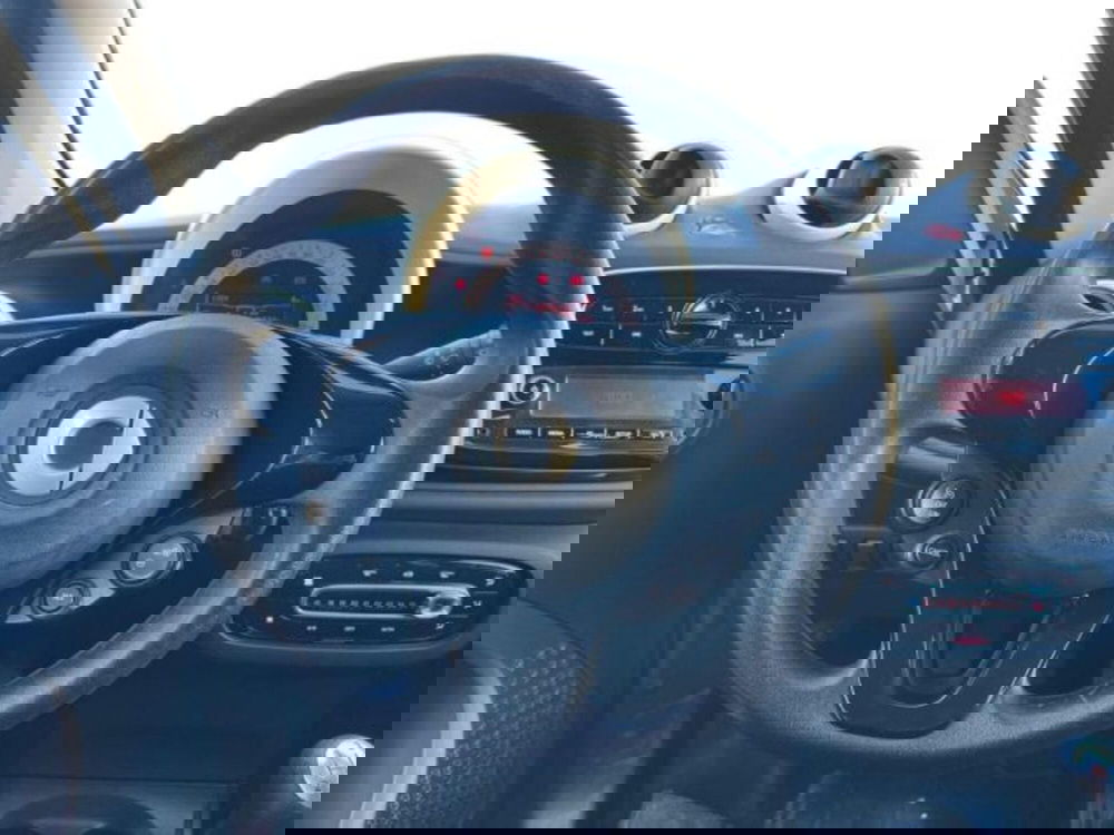 smart forfour usata a Lecce (12)