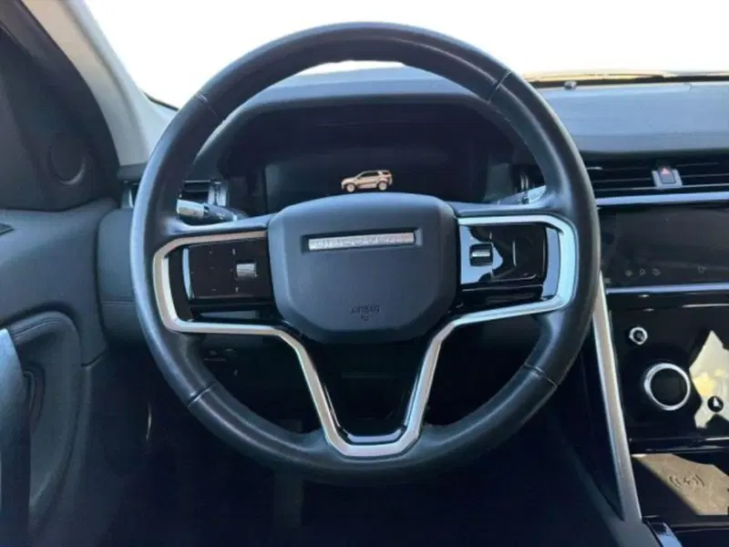 Land Rover Discovery Sport usata a Lecce (12)