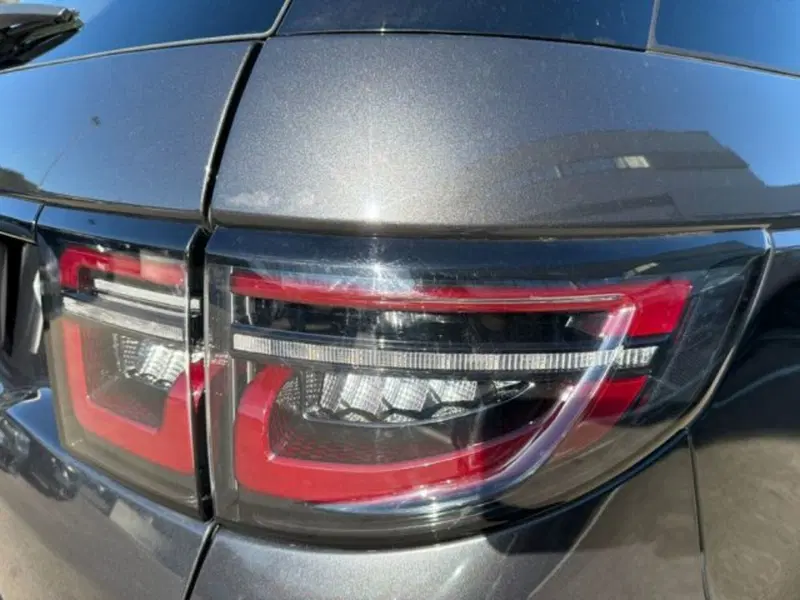 Land Rover Discovery Sport usata a Lecce (9)