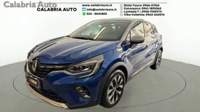 Renault Captur Mild Hybrid 140 CV Techno del 2022 usata a Gioia Tauro