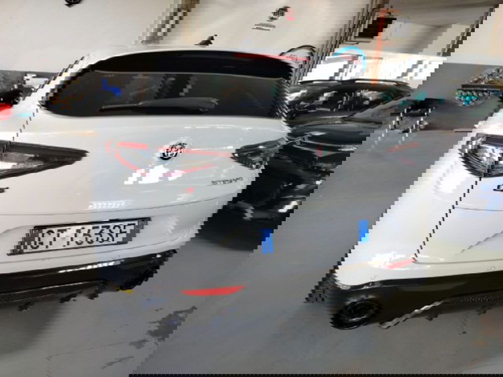 Alfa Romeo Stelvio usata a Forlì-Cesena (10)