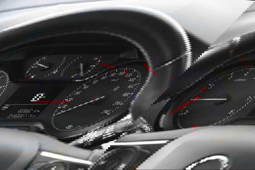 Opel Crossland usata a Torino (15)