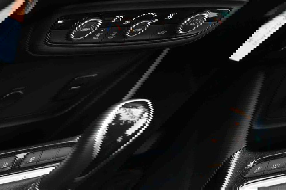 Opel Crossland usata a Torino (17)