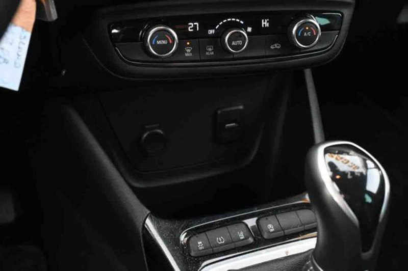 Opel Crossland usata a Torino (17)