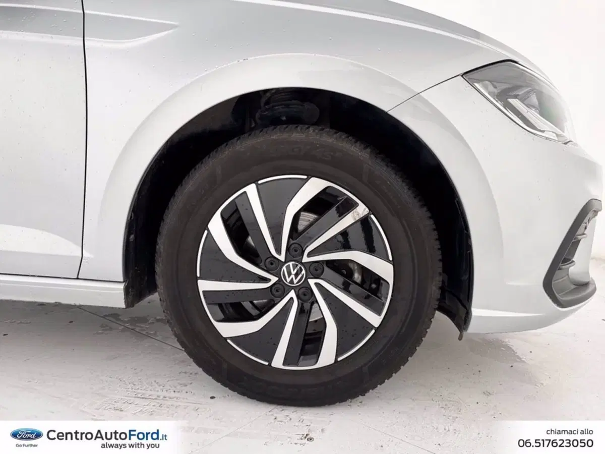 Volkswagen Polo usata a Roma (14)