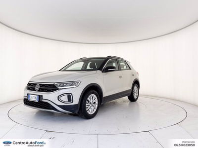 Volkswagen T-Roc 1.0 TSI Life del 2023 usata a Albano Laziale
