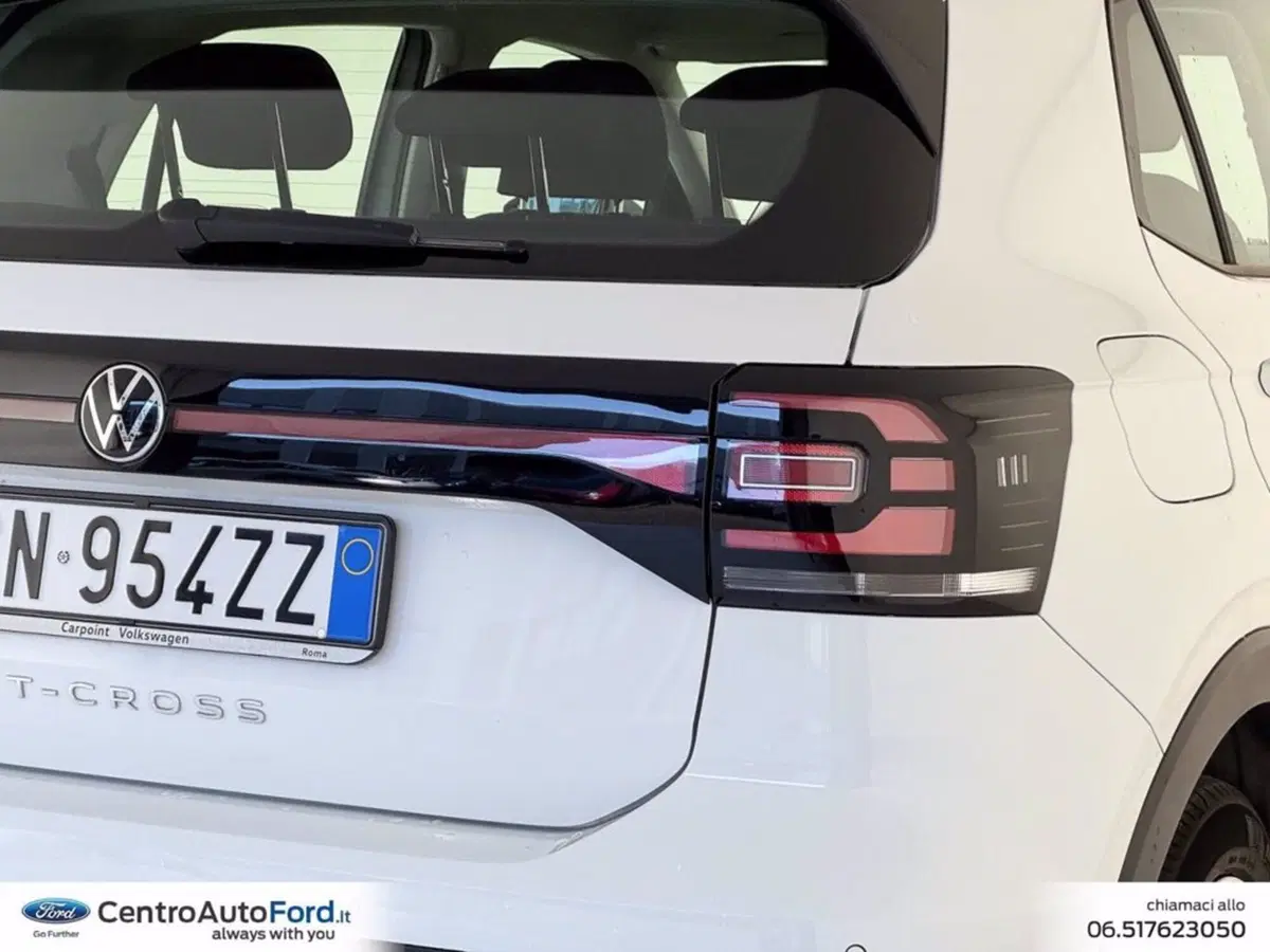 Volkswagen T-Cross usata a Roma (16)