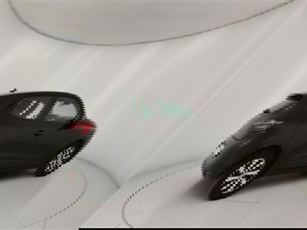 Renault Clio usata a Bari (8)