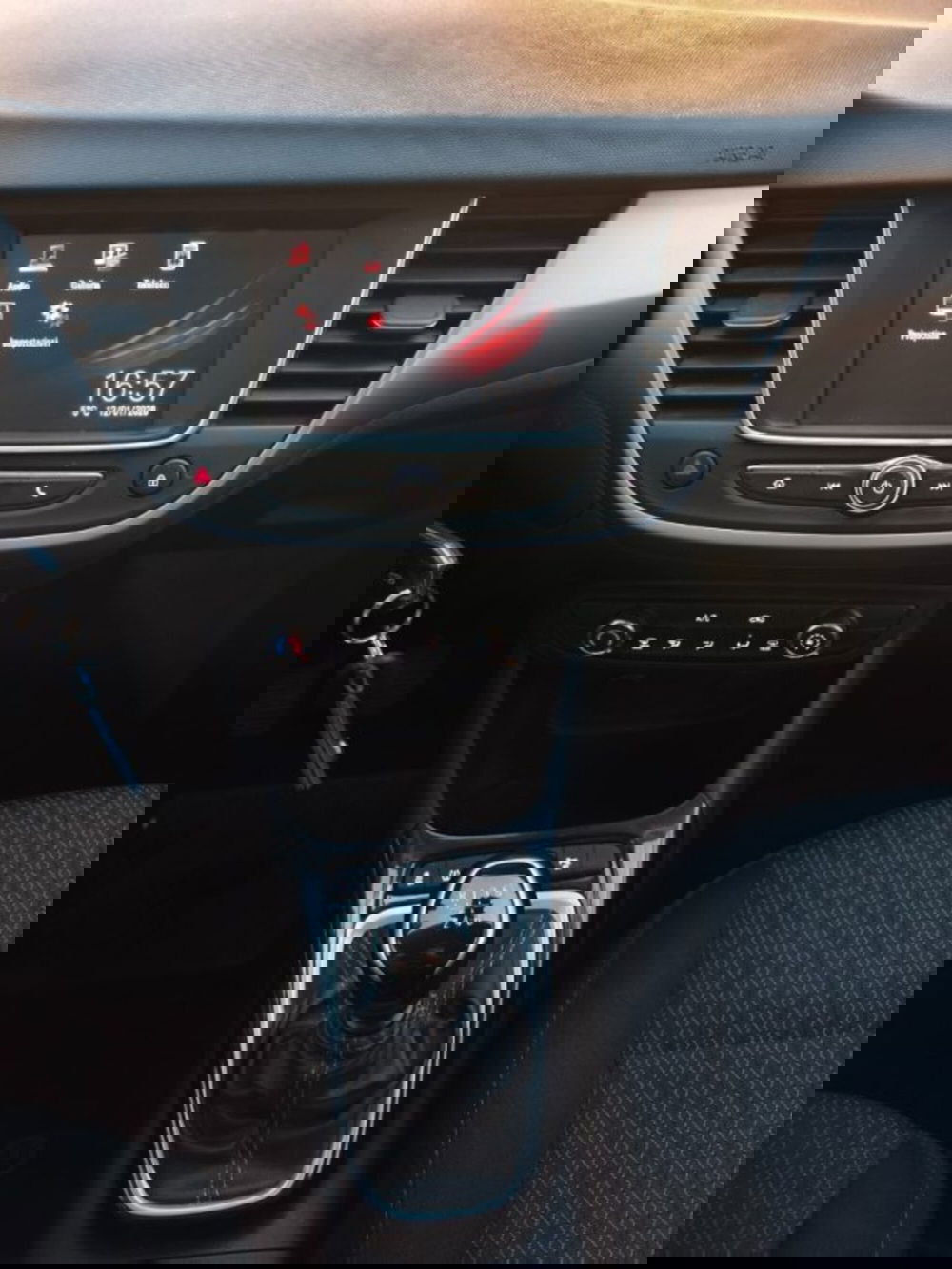 Opel Crossland X usata a Firenze (11)