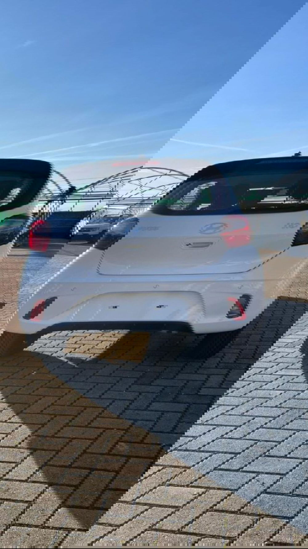 Hyundai i10 nuova a Novara (3)