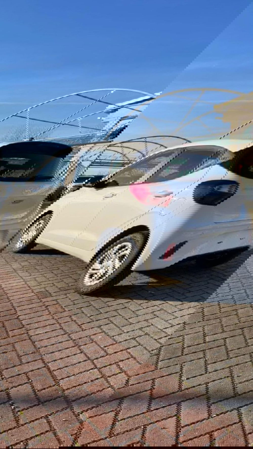 Hyundai i10 nuova a Novara (4)