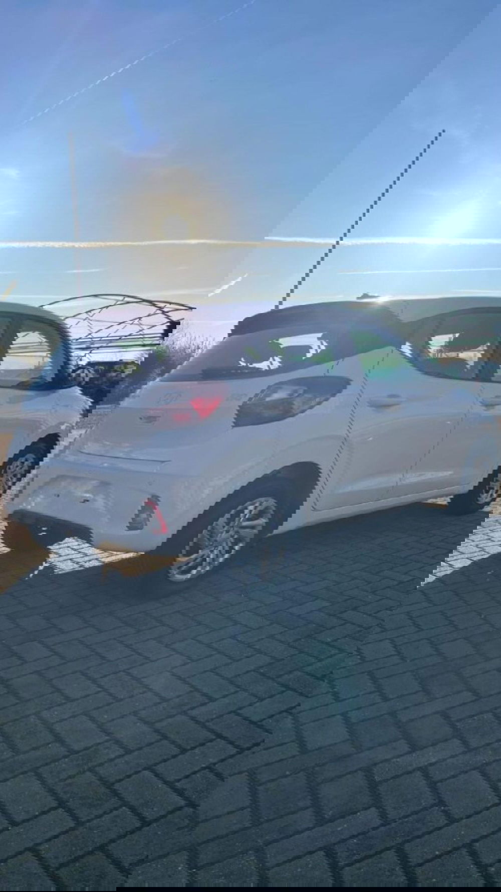 Hyundai i10 nuova a Novara (5)