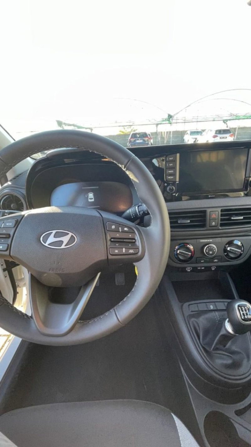 Hyundai i10 nuova a Novara (2)