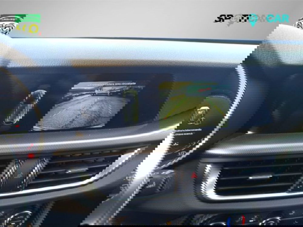 Alfa Romeo Stelvio usata a Frosinone (14)