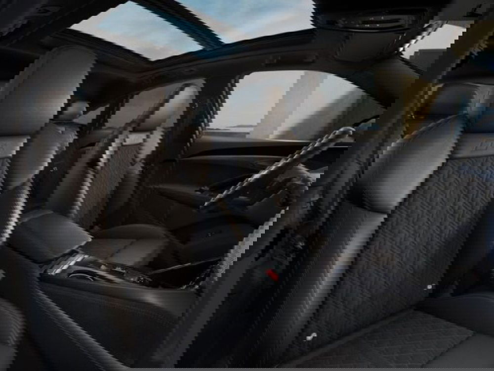 Audi Q5 Sportback nuova a Treviso (9)