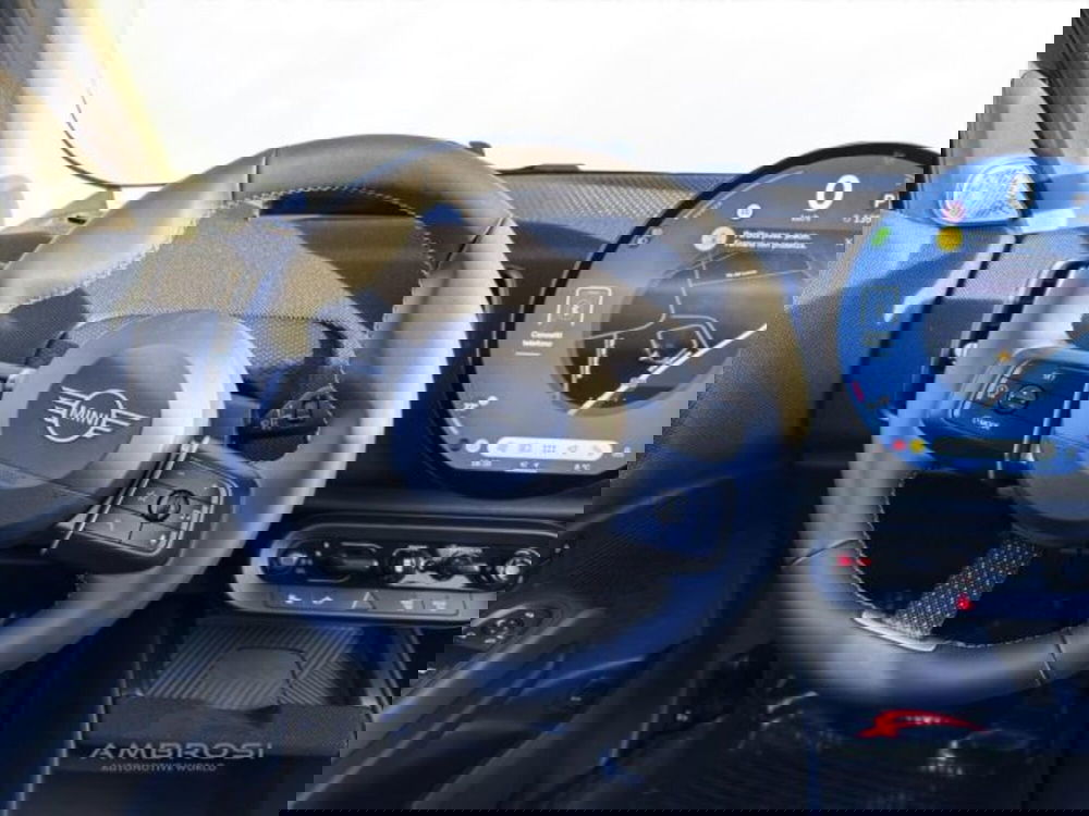 MINI Mini Countryman nuova a Perugia (14)