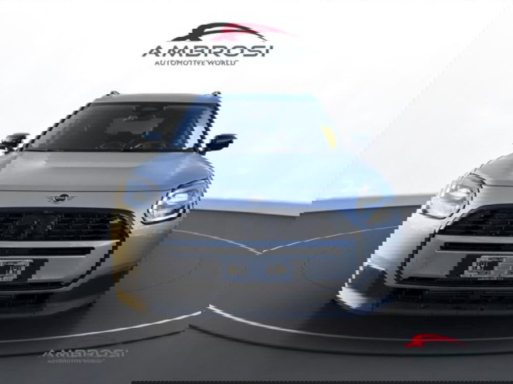 MINI Mini Countryman nuova a Perugia (7)