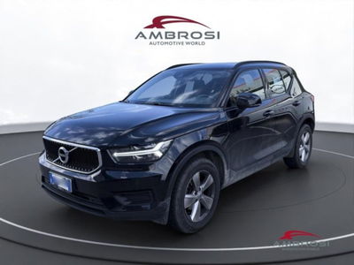 Volvo XC40 T2 Geartronic Momentum Core del 2021 usata a Corciano