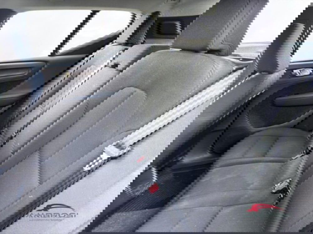 Volvo XC40 usata a Perugia (11)