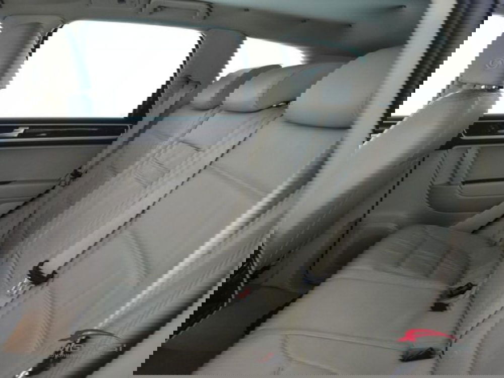 Volkswagen Touareg usata a Perugia (11)