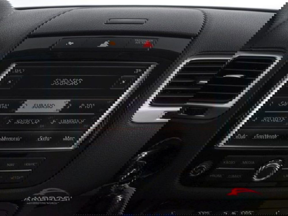 Volkswagen Touareg usata a Perugia (15)