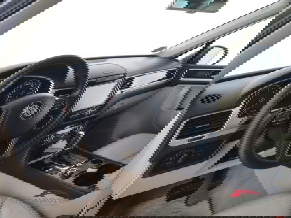 Volkswagen Touareg usata a Perugia (9)