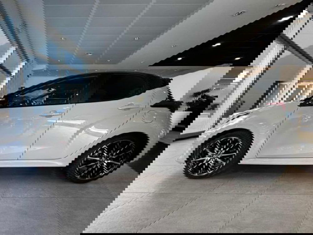 Toyota Yaris Cross usata a Sassari (8)