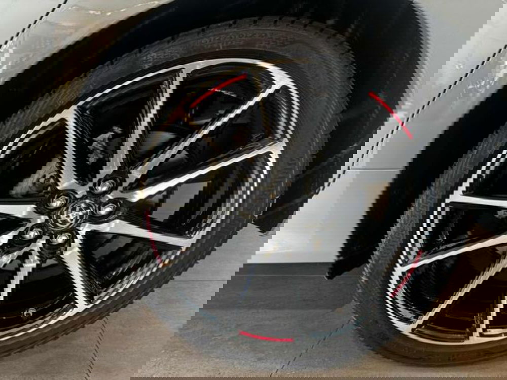 Toyota Yaris Cross usata a Sassari (9)