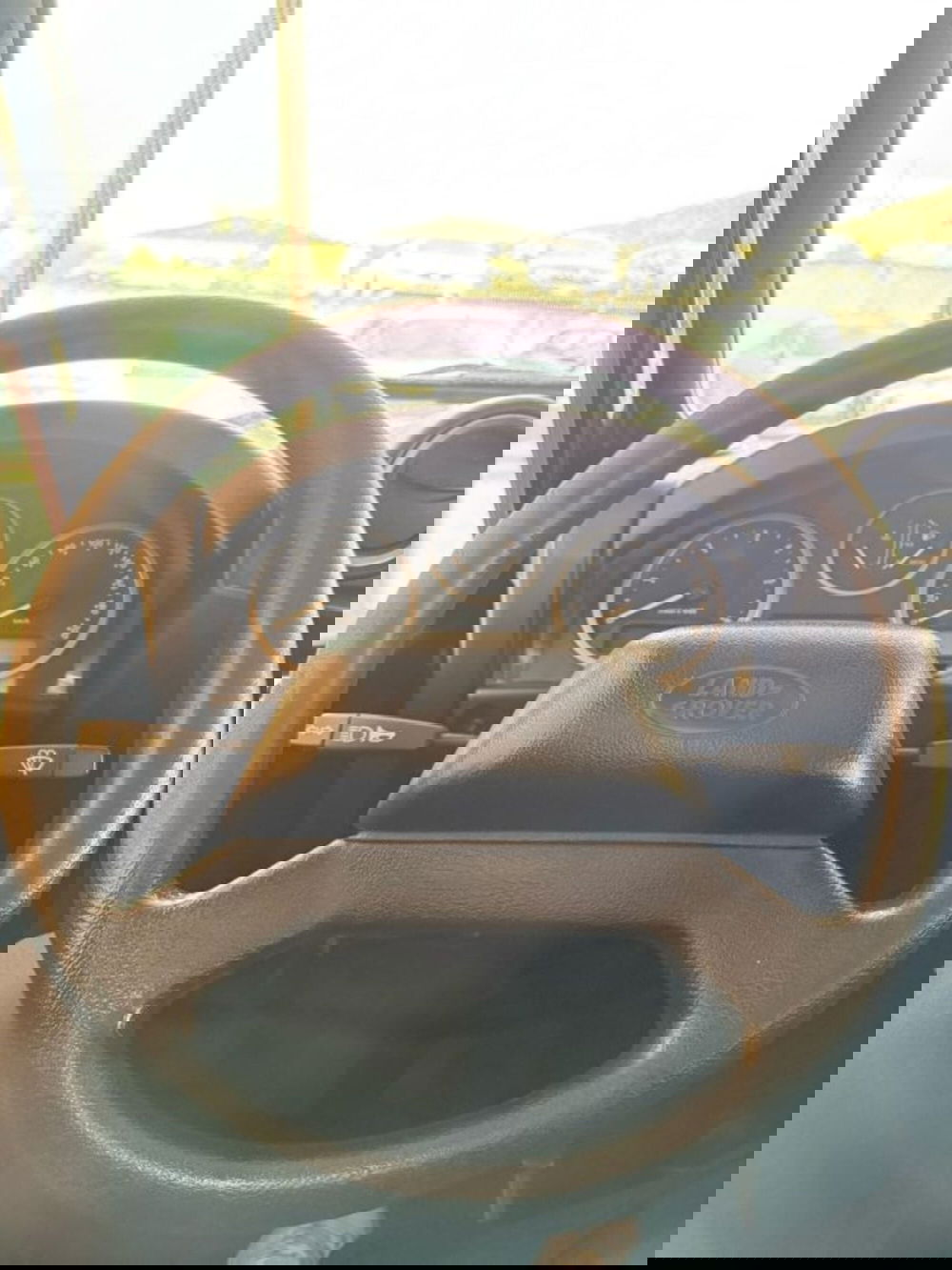 Land Rover Defender usata a Sassari (10)