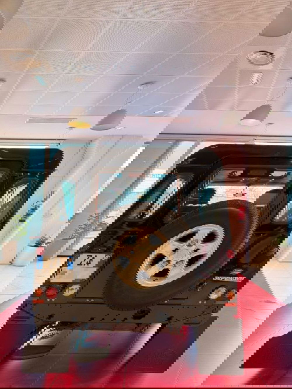 Land Rover Defender usata a Sassari (3)