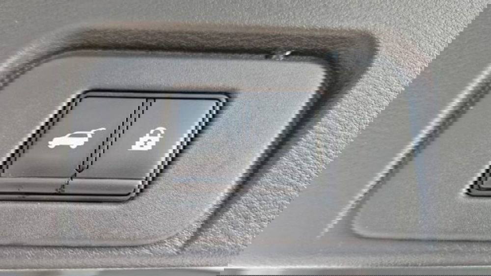 Nissan X-Trail usata a Lucca (13)