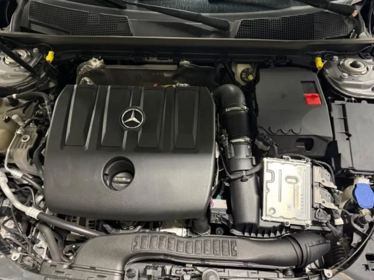 Mercedes-Benz Classe A Sedan usata a Siena (10)