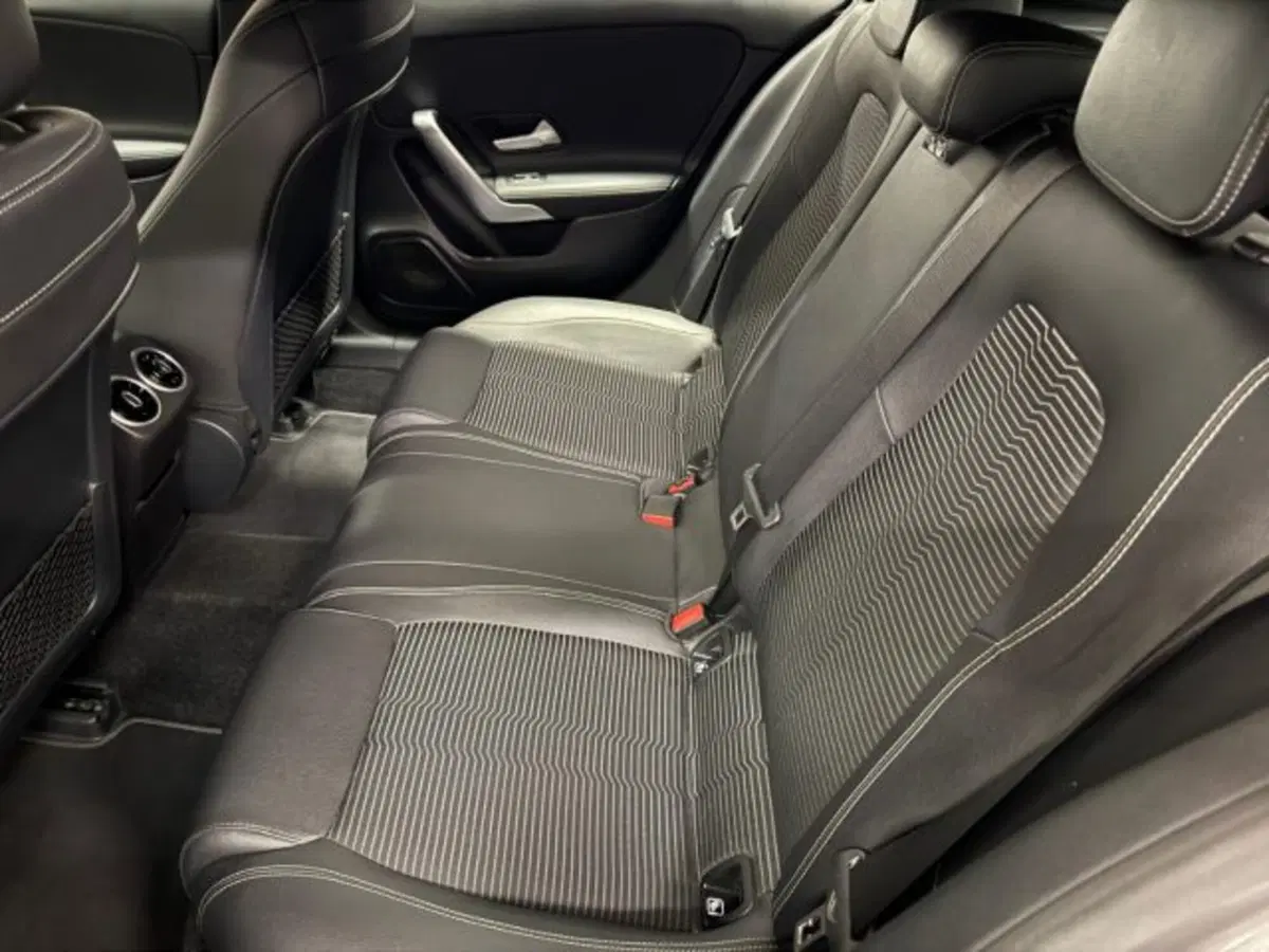 Mercedes-Benz Classe A Sedan usata a Siena (12)