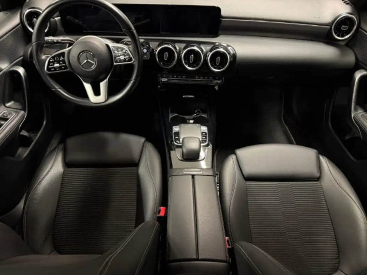 Mercedes-Benz Classe A Sedan usata a Siena (5)