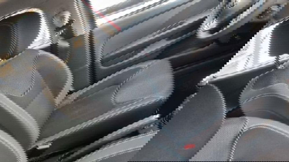 Renault Clio usata a Savona (13)