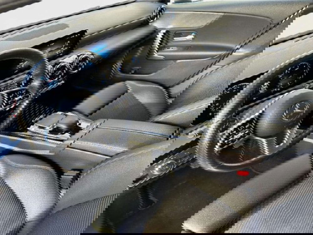 Mercedes-Benz Classe A Sedan usata a Firenze (10)