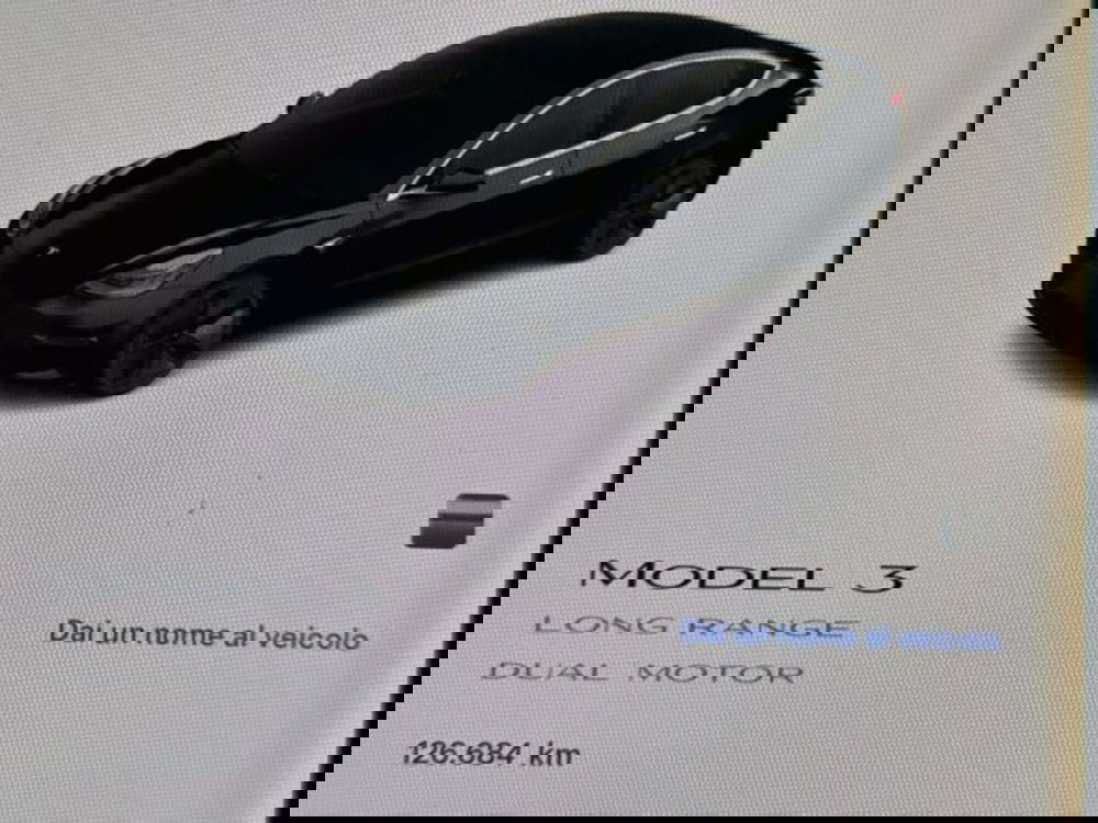 Tesla Model 3 usata a Bologna (11)