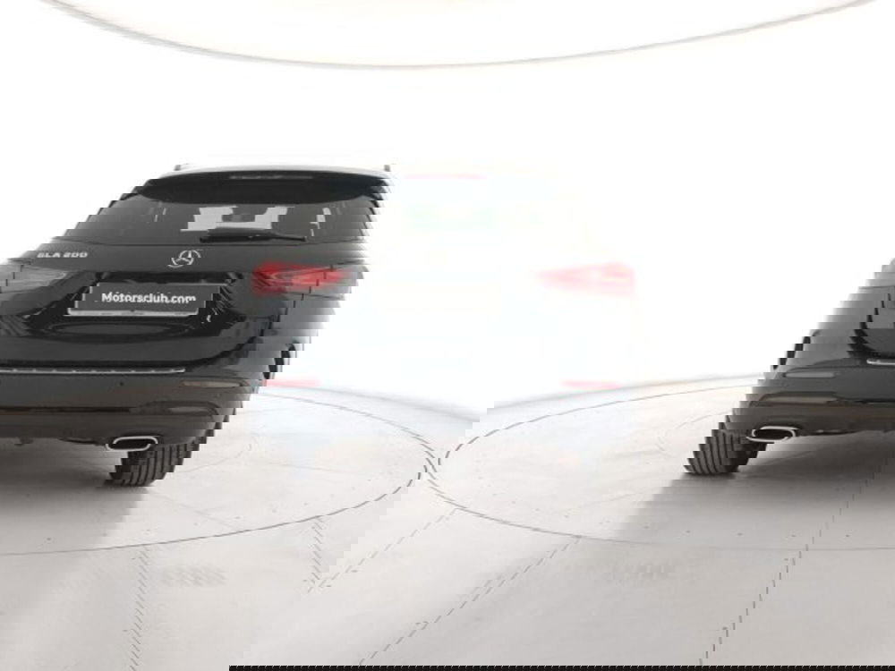 Mercedes-Benz GLA SUV usata a Modena (4)