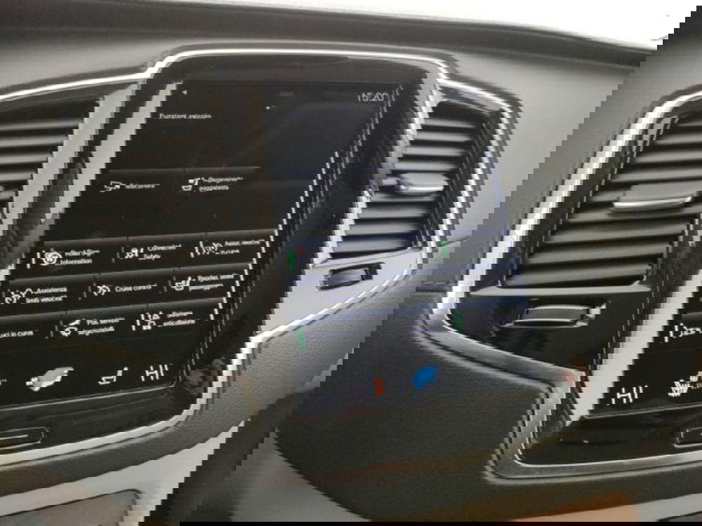 Volvo XC90 usata a Modena (14)