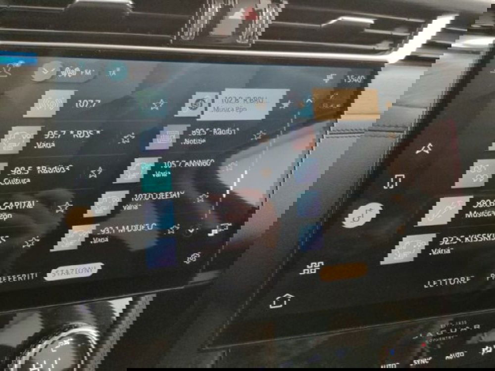 Jaguar F-Pace usata a Modena (13)