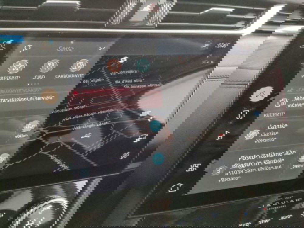 Jaguar F-Pace usata a Modena (15)