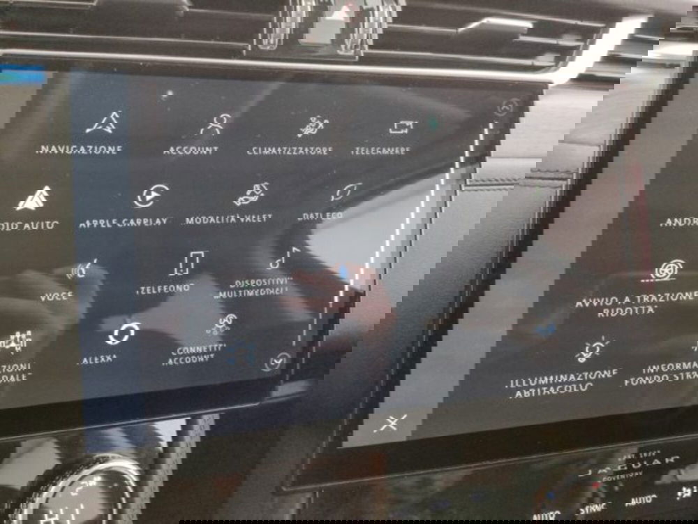 Jaguar F-Pace usata a Modena (16)